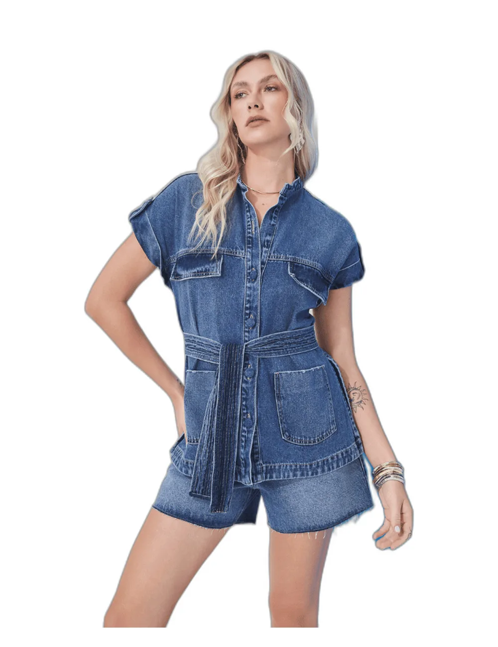 Blusa Amelia, na modelo