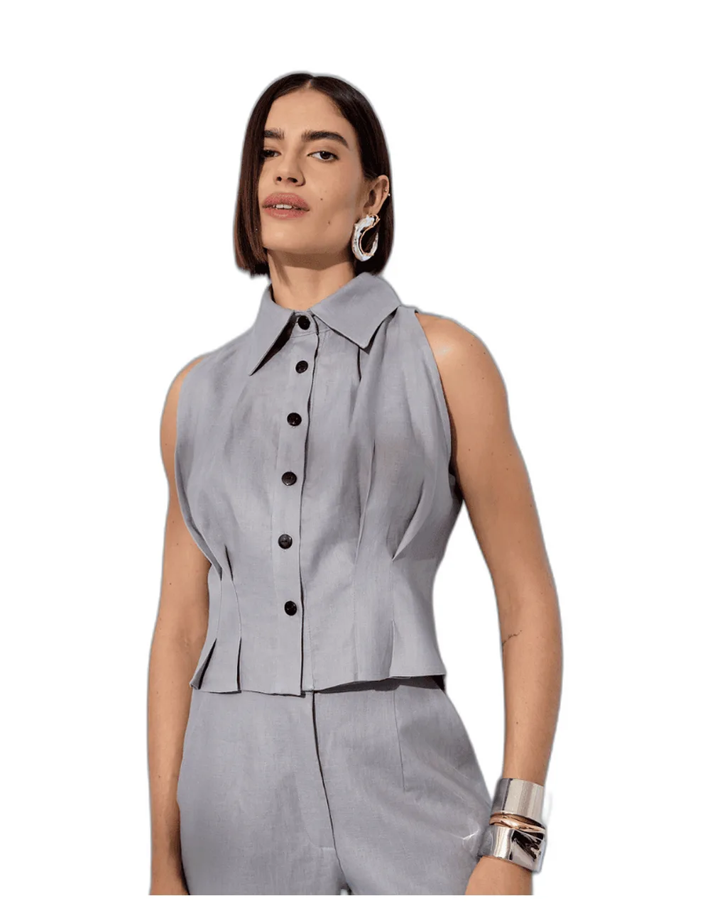 Blusa July, na modelo