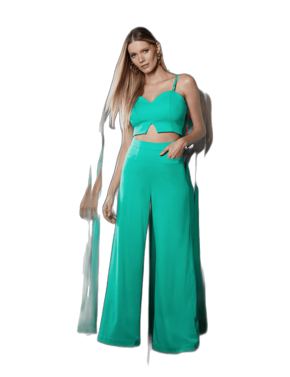 Cropped Rute, na modelo